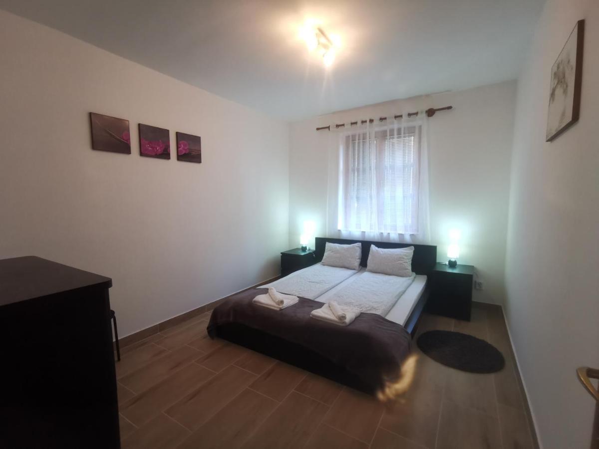 Hella Vendeghaz Hotel Eger Zewnętrze zdjęcie